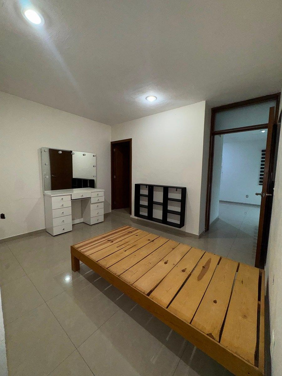 Casa em Mariano Otero, Zapopan, foto 13 de 16