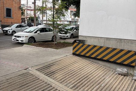 APARTAMENTO À VENDA COLÔNIA AMERICANA