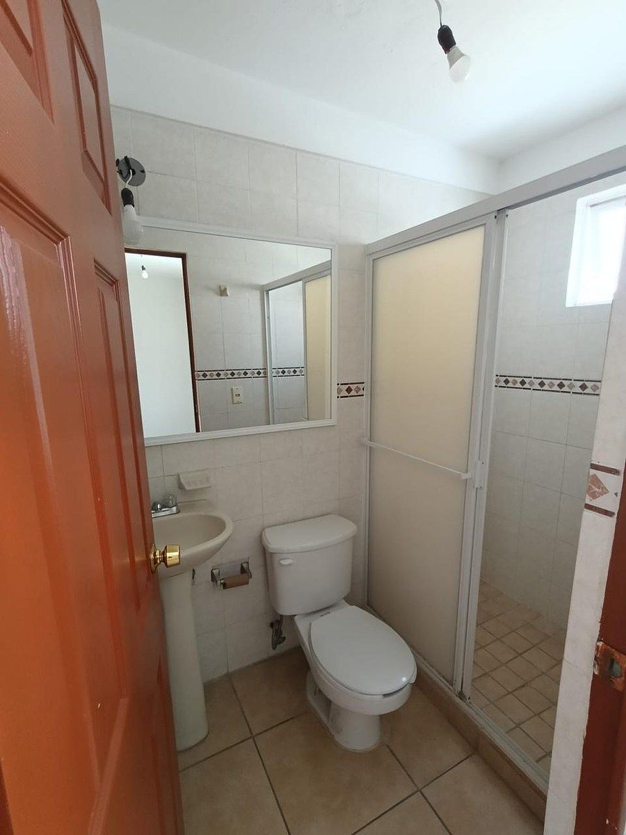 Casa em Real Del Bosque, Zapopan, foto 12 de 21