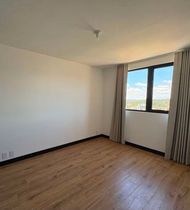 Apartamento en Zona 15, Guatemala, foto 3 de 16