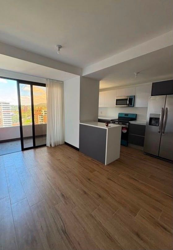 Apartamento en Zona 15, Guatemala, foto 2 de 16