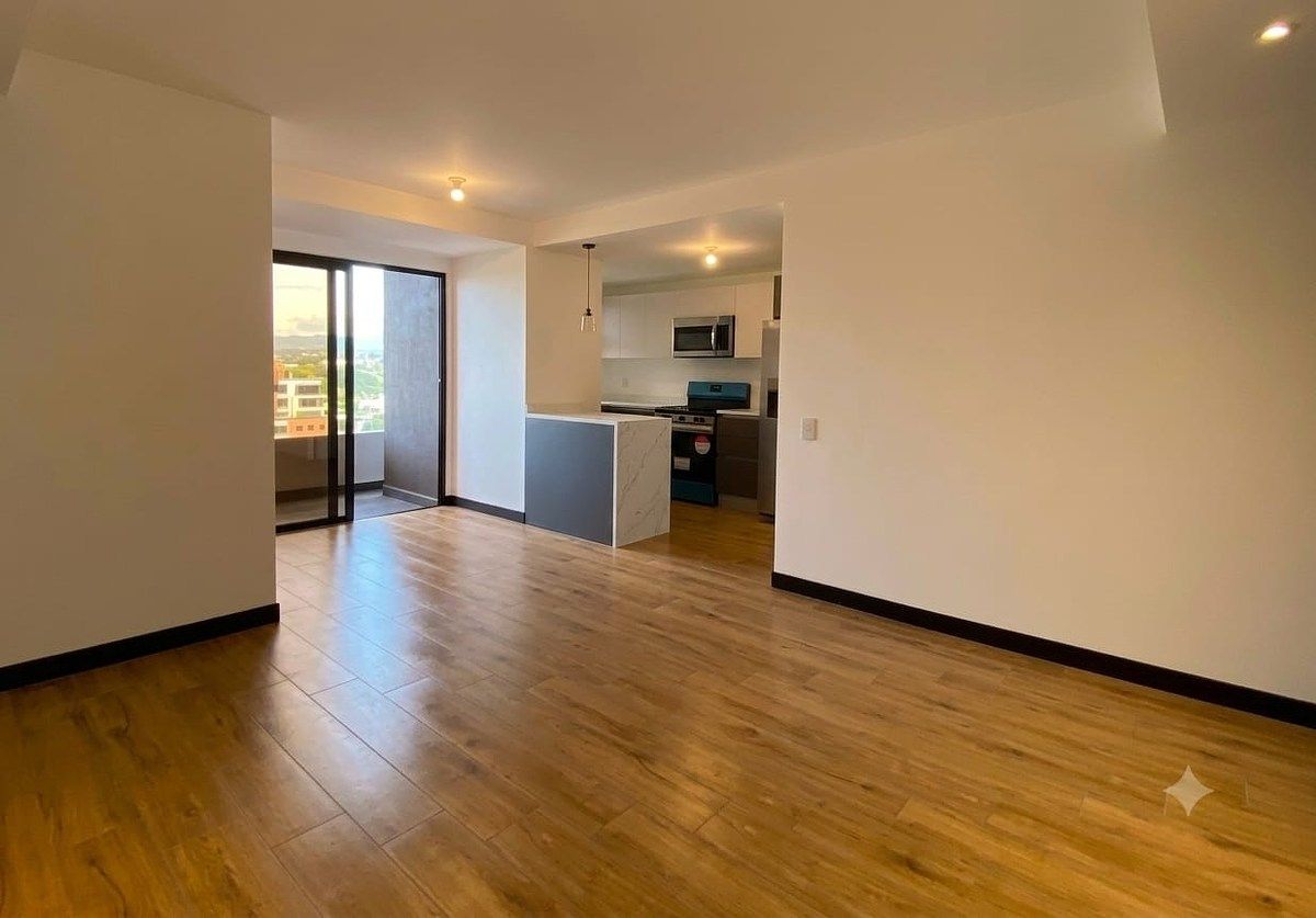 Zona 15 | Apartamento en Renta en Edificio Alena, foto 1 de 16