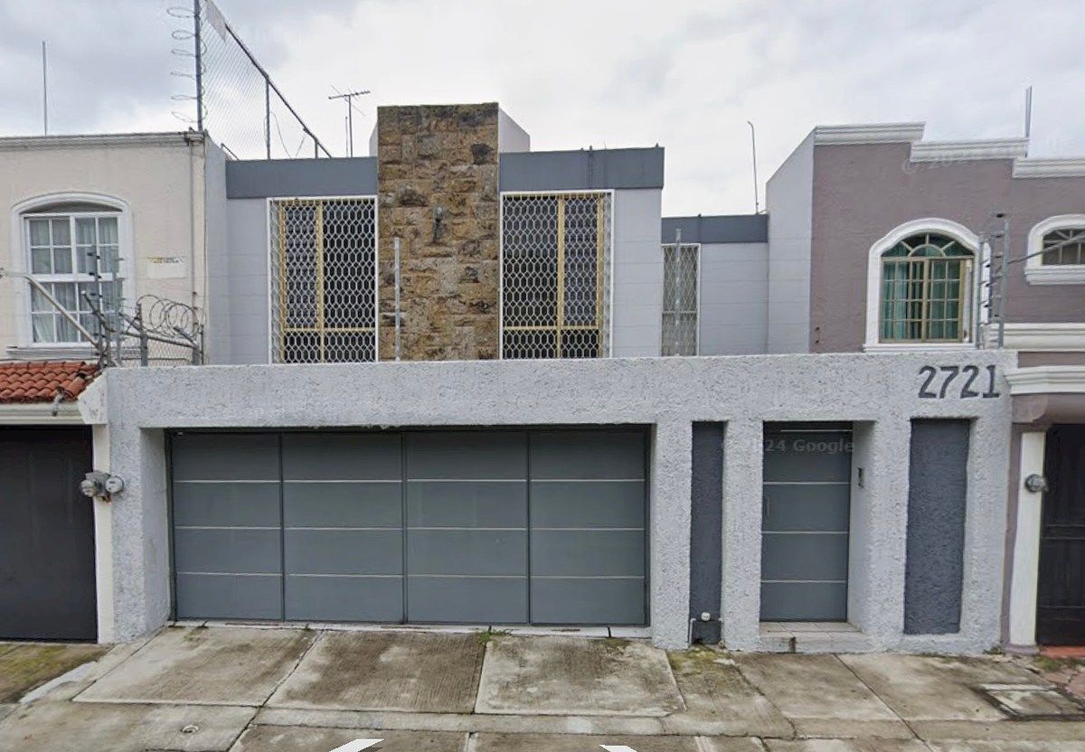 Casa para Alugar. Lomas de Guevara. Herrera e C. /Rubén Dario., foto 1 de 34