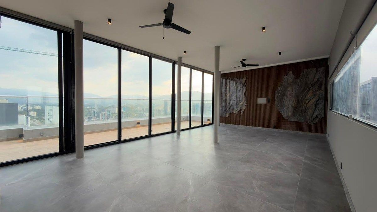 ULTRA LUXURY PENTHOUSE IN FIVE BOSQUE REAL, photo 1 of 39