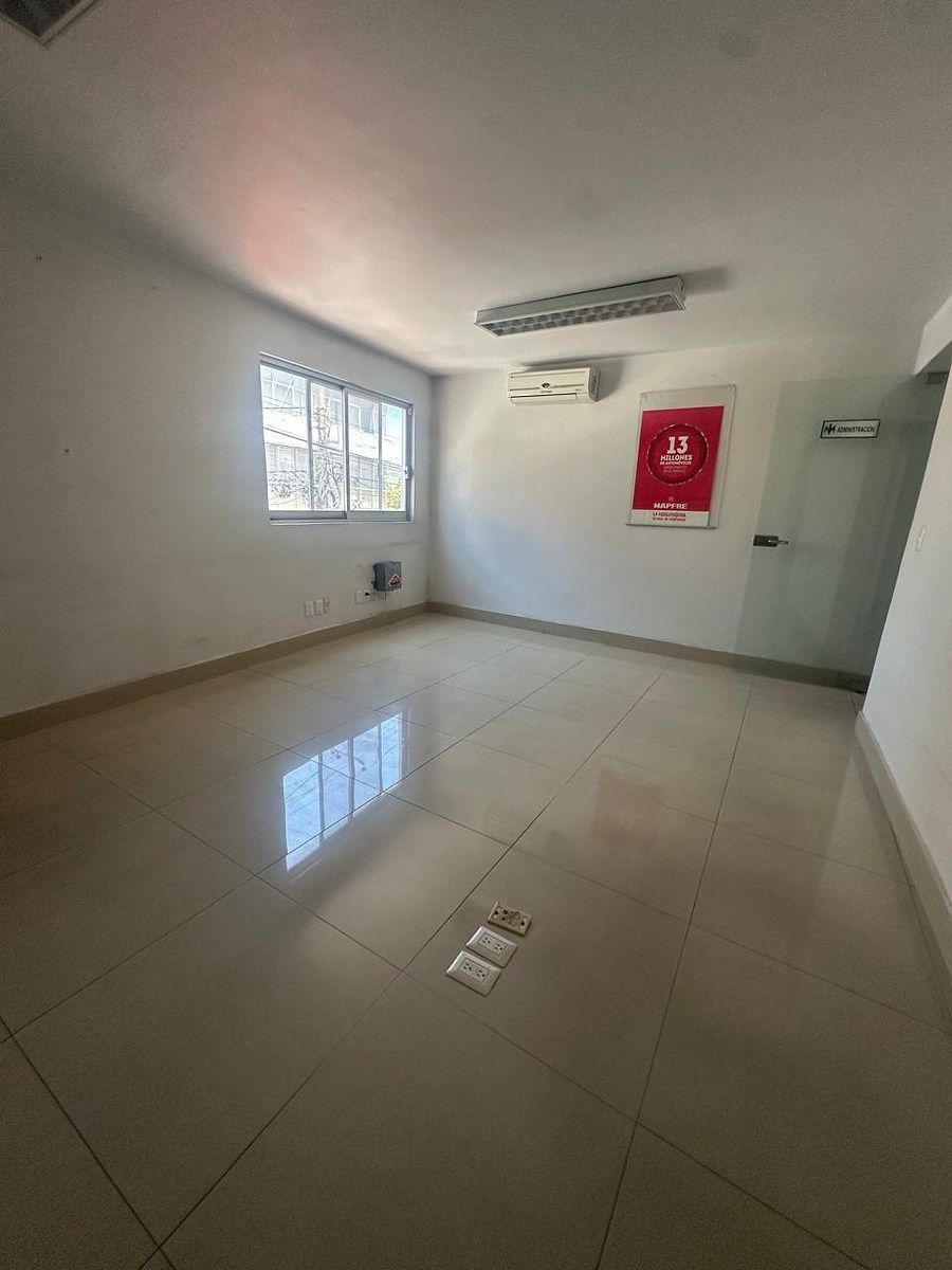 Casa com uso comercial em Ladrón de Guevara, Guadalajara, foto 8 de 24