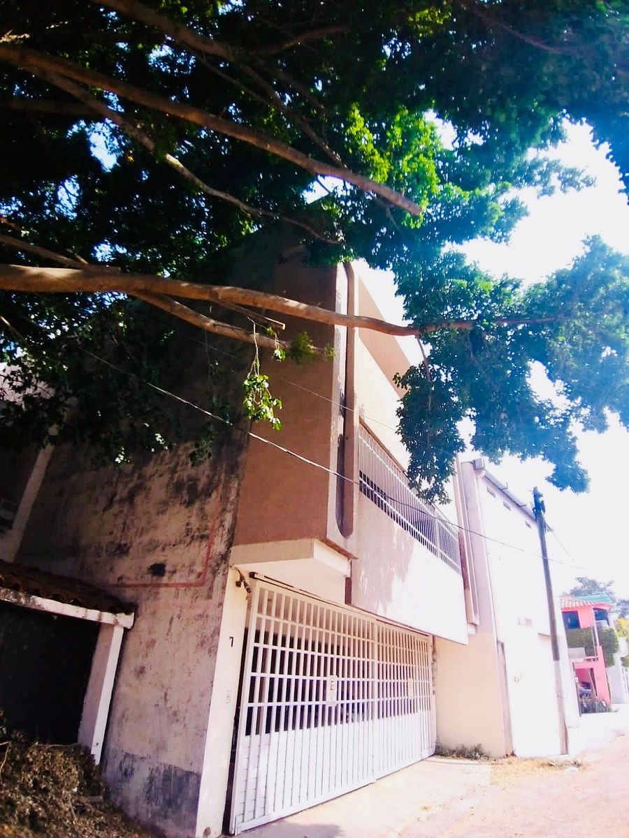 Edificio en Los Sabinos, Tuxtla Gutiérrez, foto 2 de 2