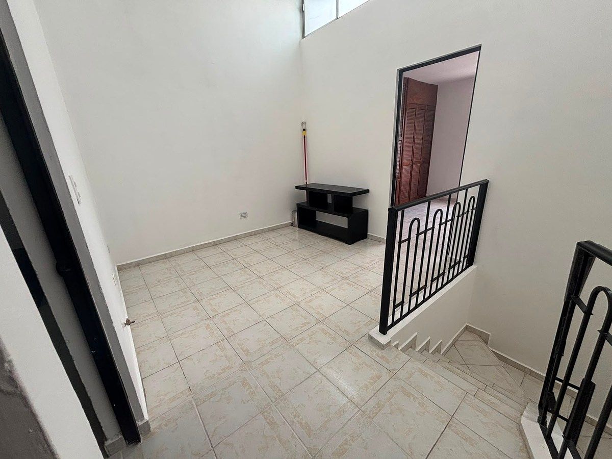House in Colonial Cumbres, Monterrey, photo 15 of 17