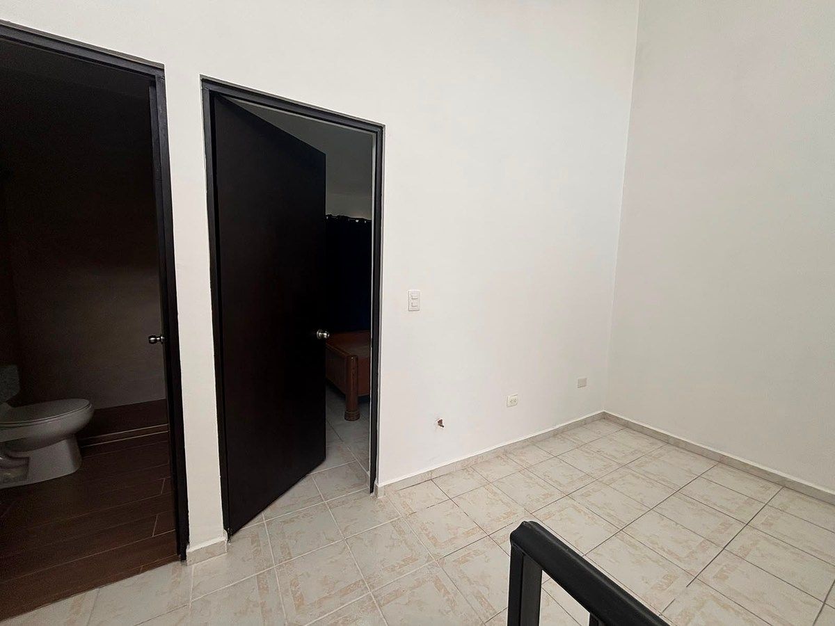 House in Colonial Cumbres, Monterrey, photo 14 of 17