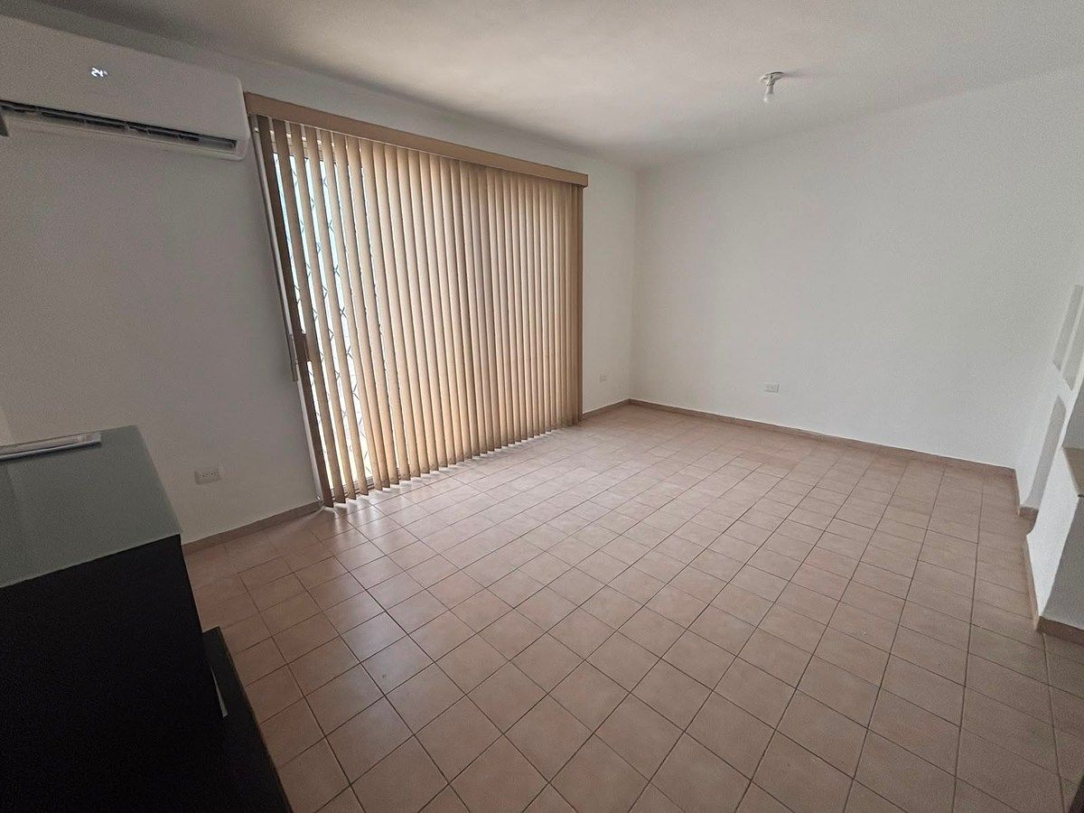 House in Colonial Cumbres, Monterrey, photo 16 of 17