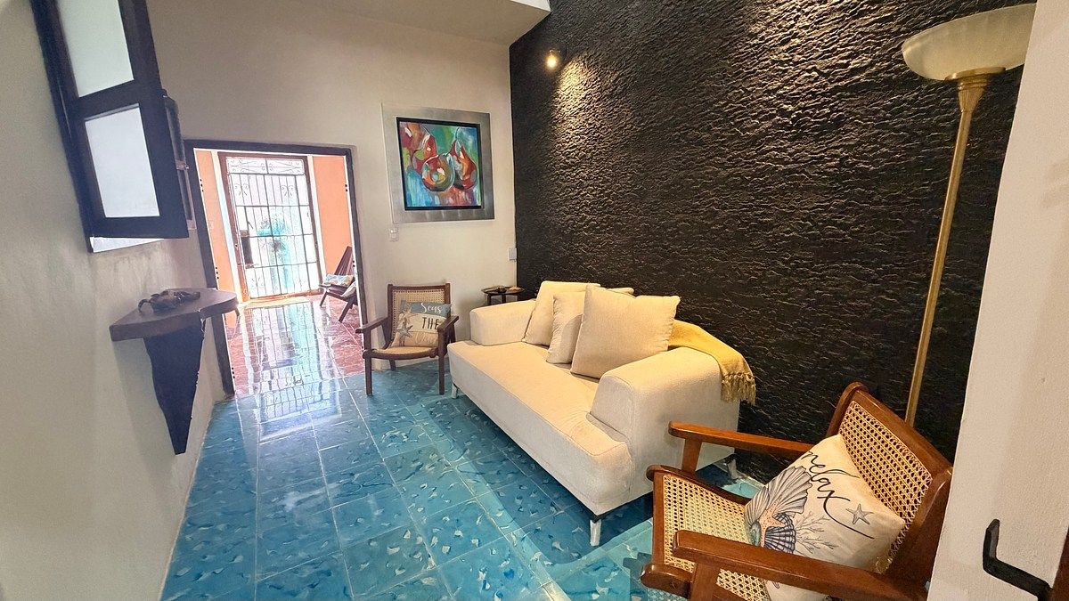 House in San Román, Campeche, photo 5 of 18