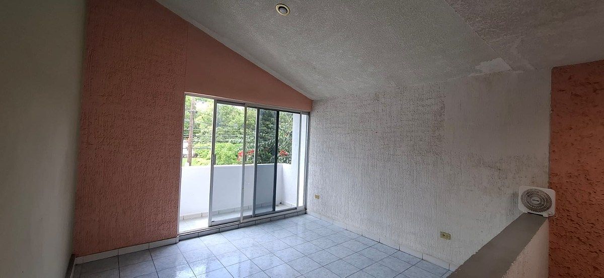 Casa em Las Plazas, Irapuato, foto 8 de 9