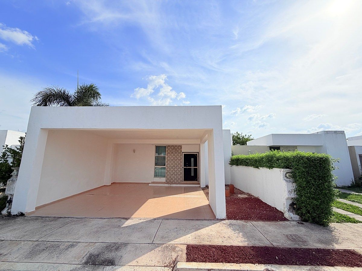 Casa en renta amueblada, de 2 habitaciones en Gran Santa Fe, Mérida., foto 1 de 19