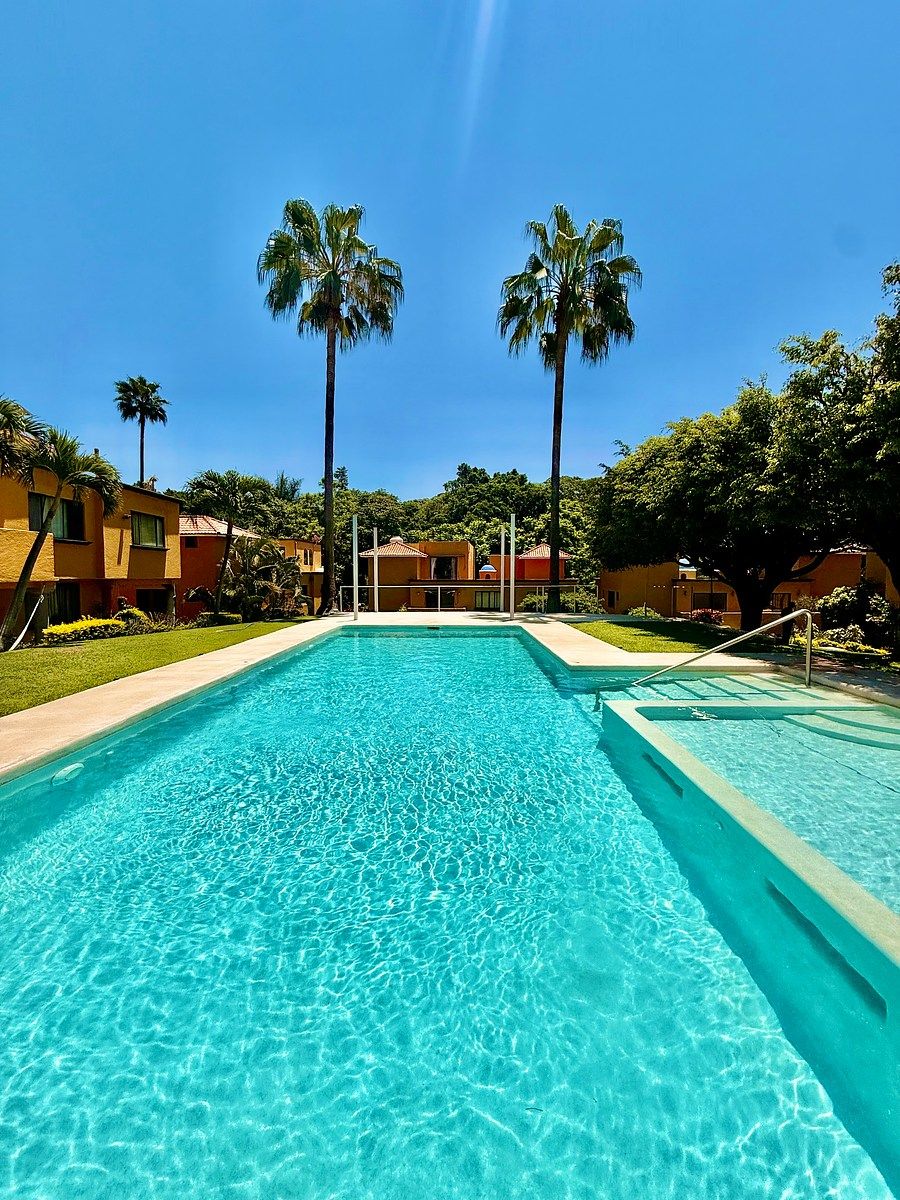 House for Sale in Chapultepec, Cuernavaca | 3 Bedrooms, Pool and Security, photo 1 of 28