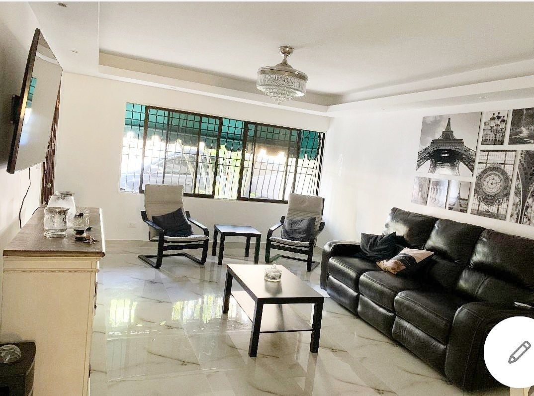 Alquiler apartamento en Evaristo Morales, foto 1 de 5