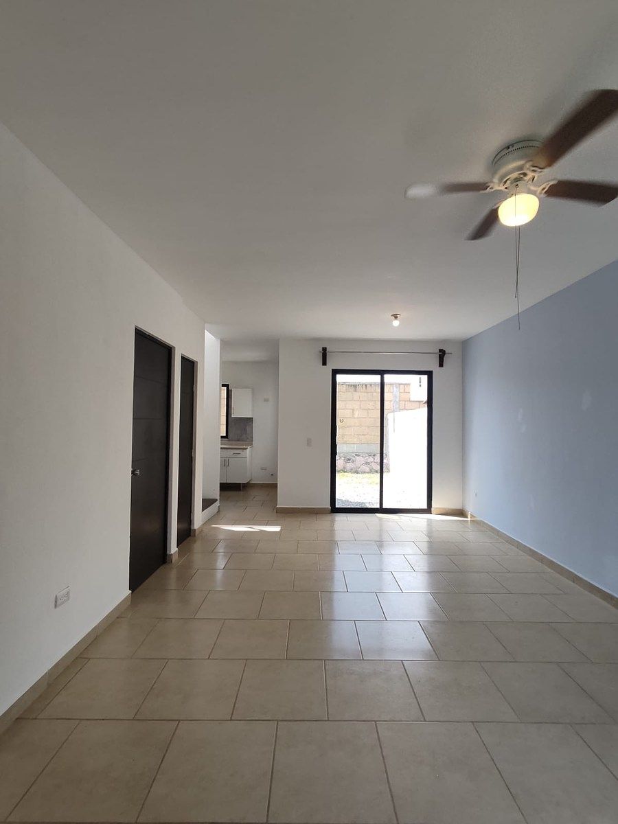 Casa em condomínio fechado em San Isidro Juriquilla, Querétaro, foto 3 de 28