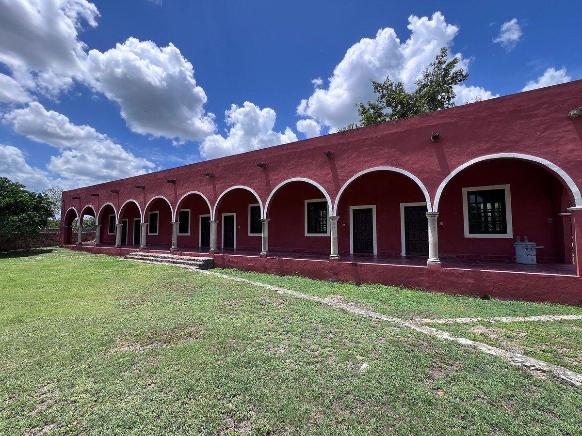 HACIENDA HENEQUEN COM CENOTE À VENDA EM TECOH YUCATAN, foto 1 de 21