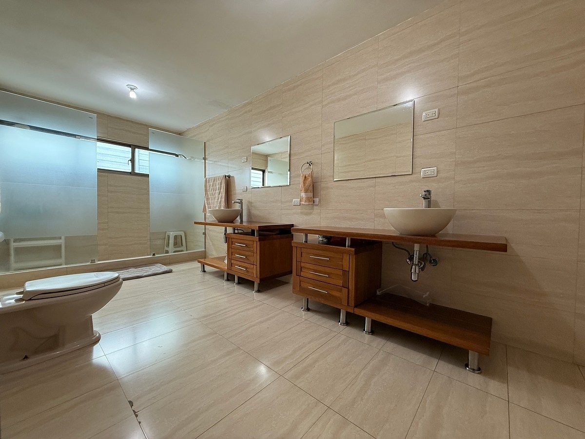 Casa en Altos de Arroyo Hondo III, Santo Domingo Centro (Distrito Nacional), foto 13 de 17