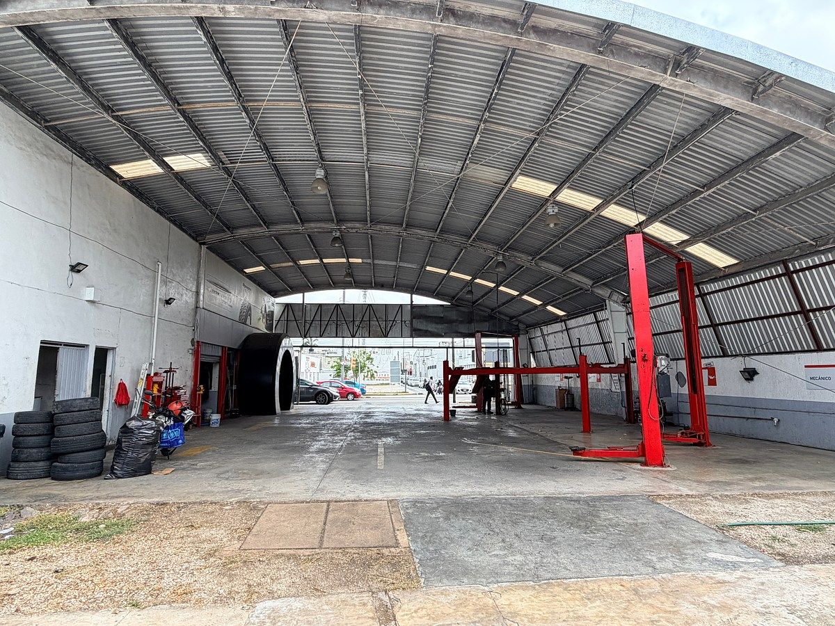 Local comercial en Pensiones, Mérida, foto 10 de 25