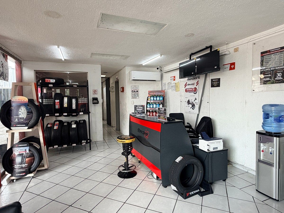 Local comercial en Pensiones, Mérida, foto 25 de 25