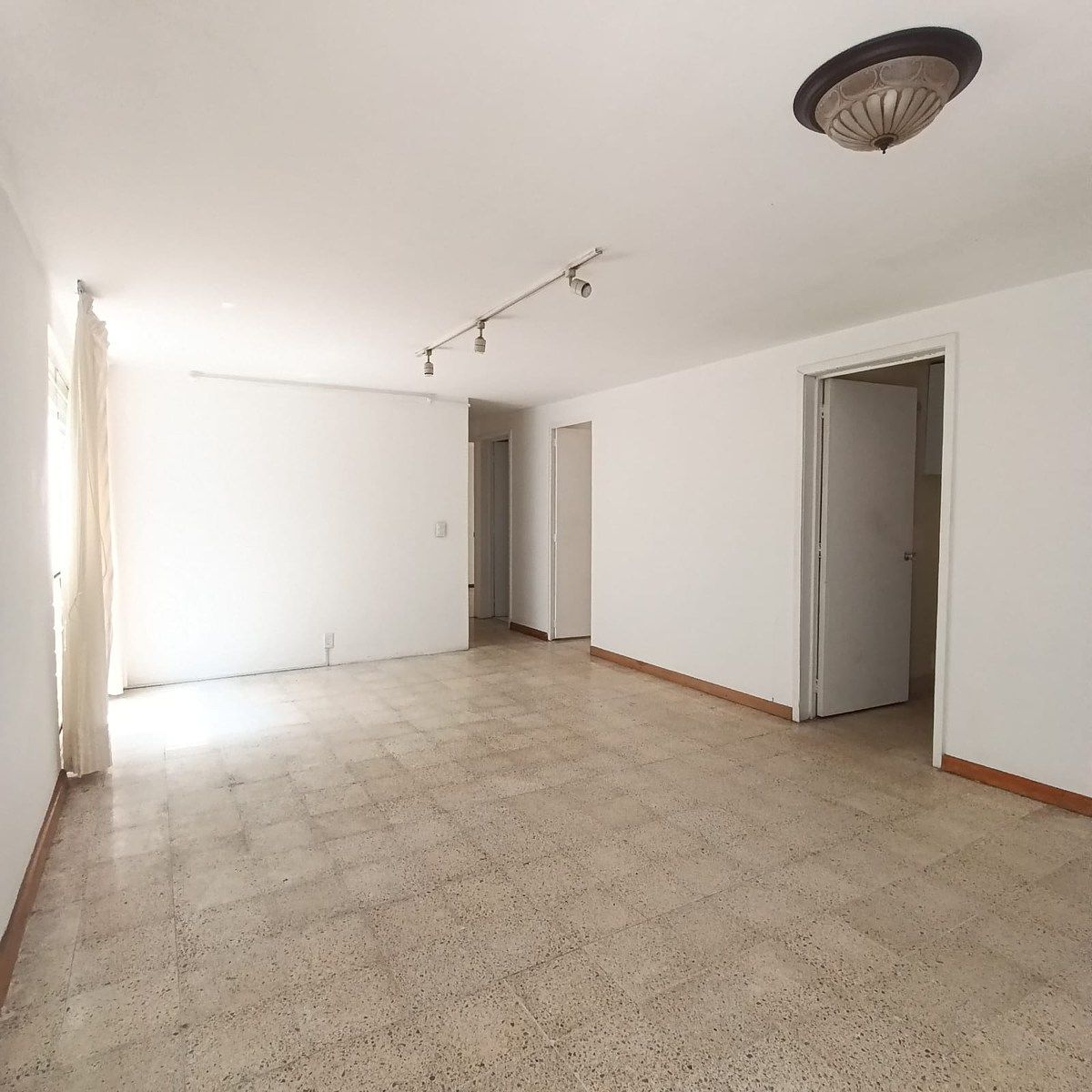 RENTAL OF APARTMENT UNIT ALTILLO, AV UNIVERSITY 1900, photo 1 of 12