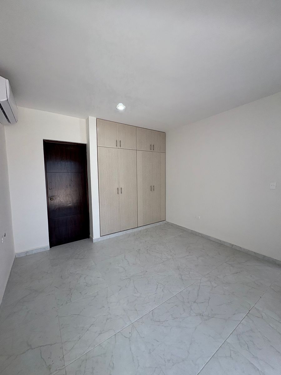 House in Cholul, Mérida, photo 11 of 17