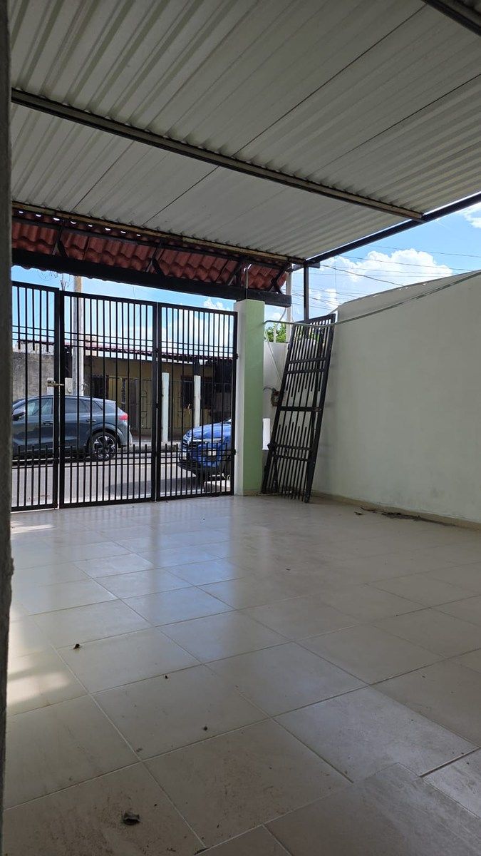 Casa en Juan Pablo II, Mérida, foto 3 de 13