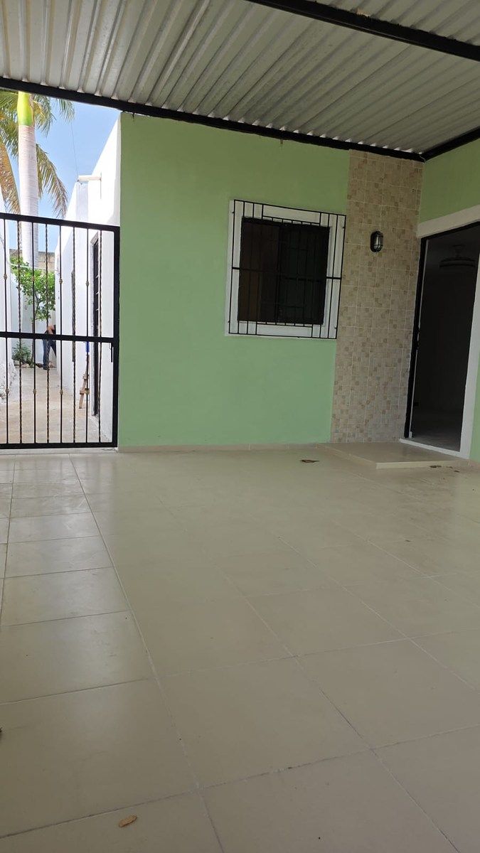 Casa en Juan Pablo II, Mérida, foto 2 de 13