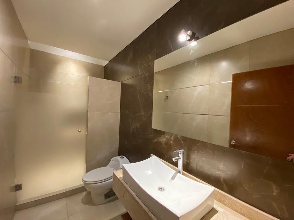 House in Cumbres del Lago, Querétaro, photo 11 of 31