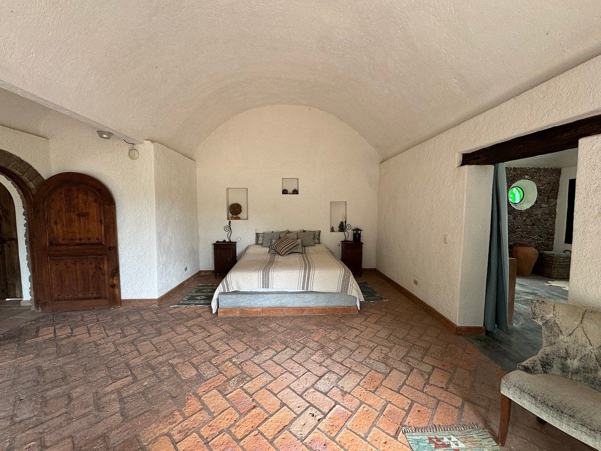 Country House in El Huizachal, San Miguel de Allende, photo 14 of 50