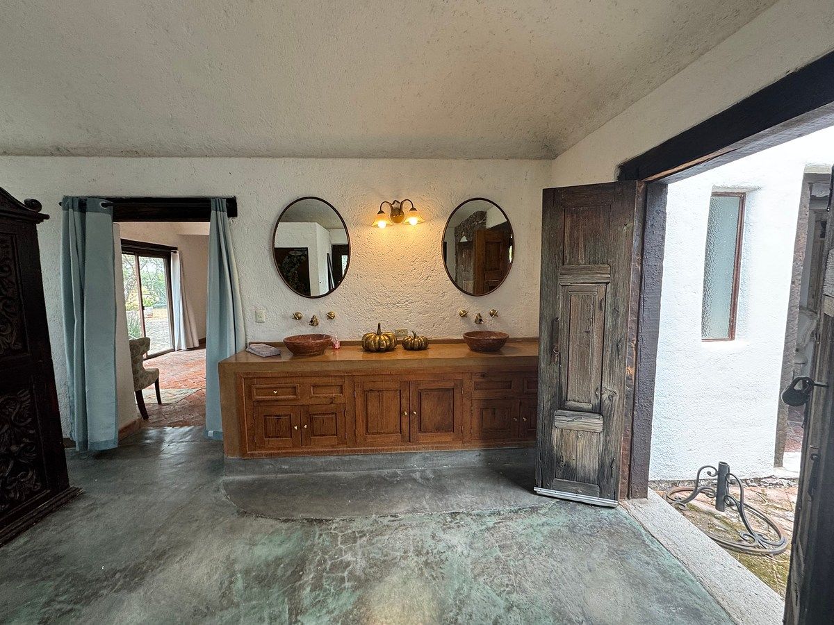 Country House in El Huizachal, San Miguel de Allende, photo 15 of 50