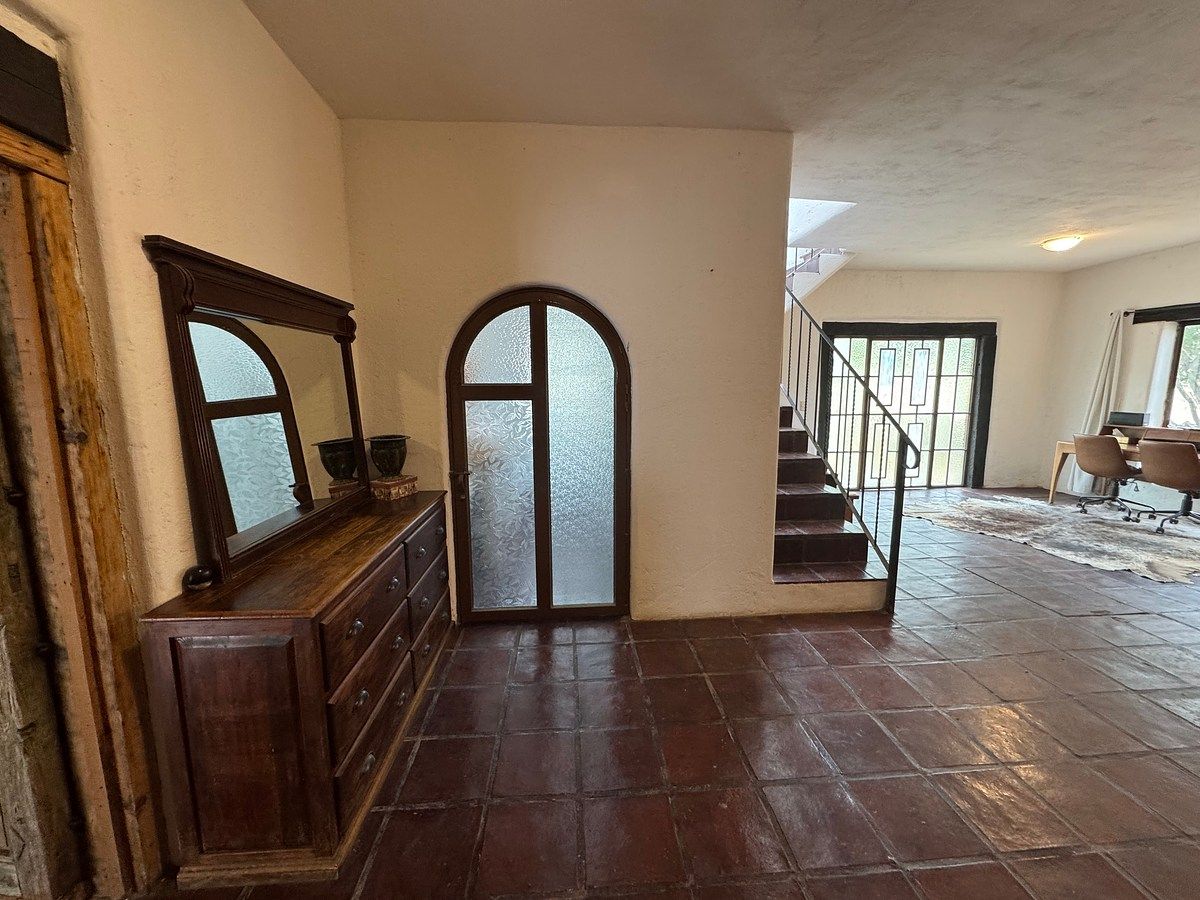 Country House in El Huizachal, San Miguel de Allende, photo 27 of 50