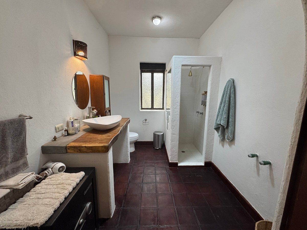 Country House in El Huizachal, San Miguel de Allende, photo 28 of 50