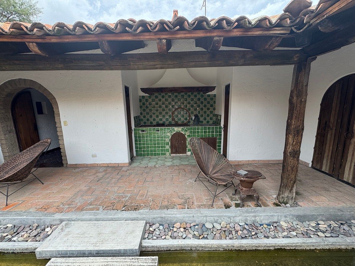 Country House in El Huizachal, San Miguel de Allende, photo 33 of 50