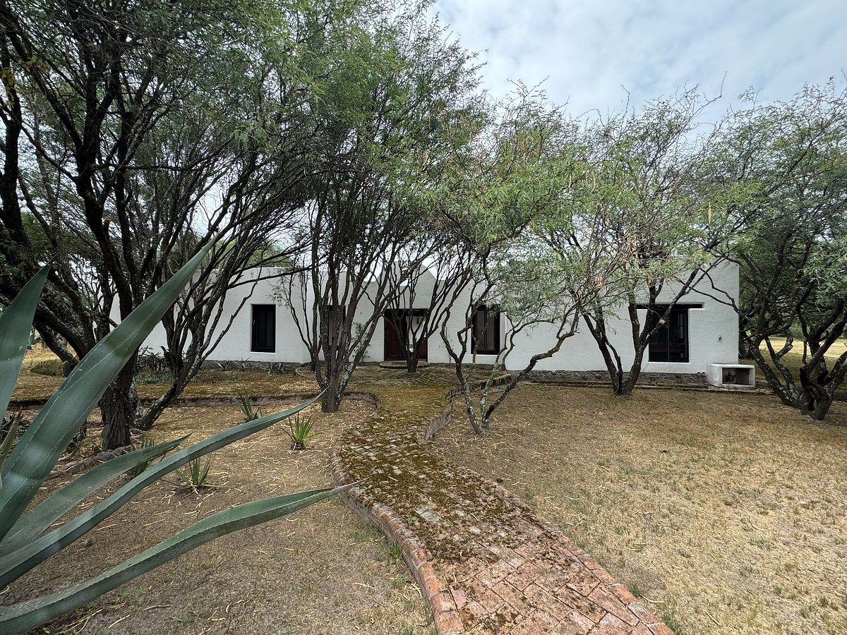 Country House in El Huizachal, San Miguel de Allende, photo 45 of 50