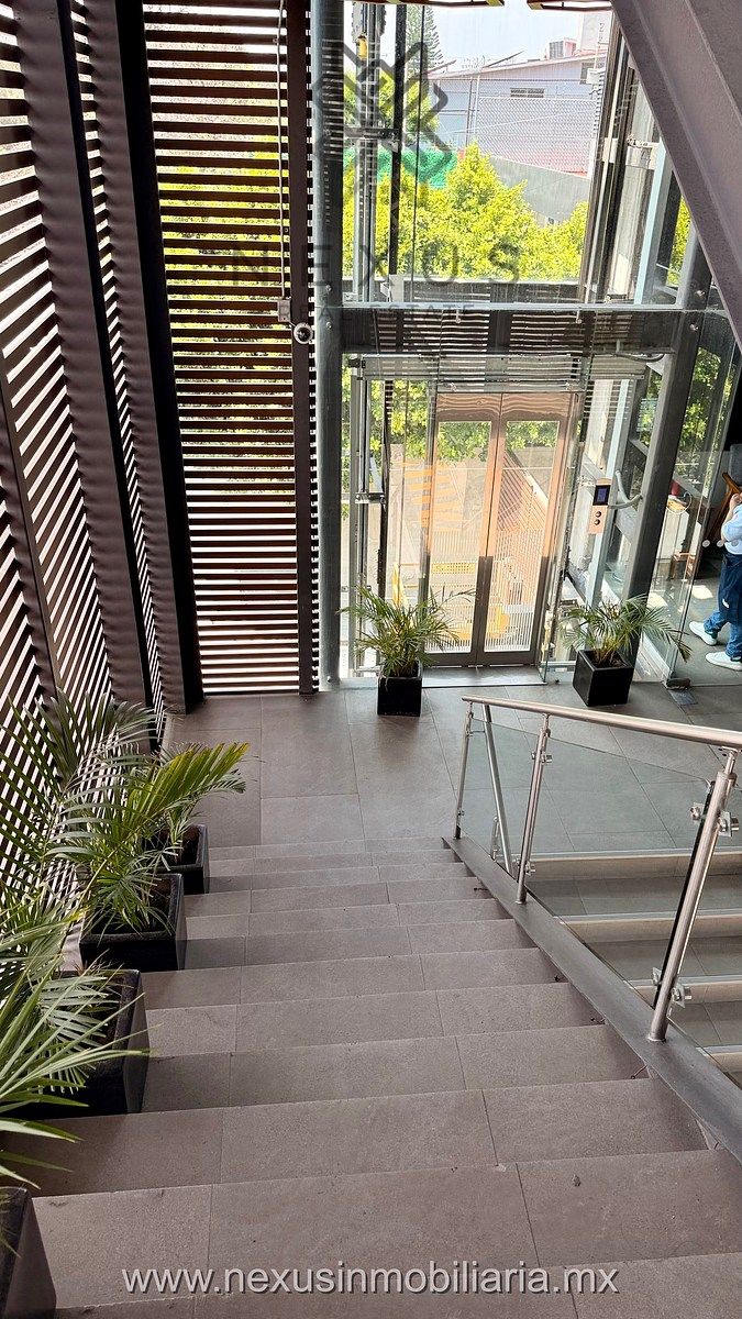 Retail Space in Ciudad Satélite, Naucalpan de Juárez, photo 18 of 20