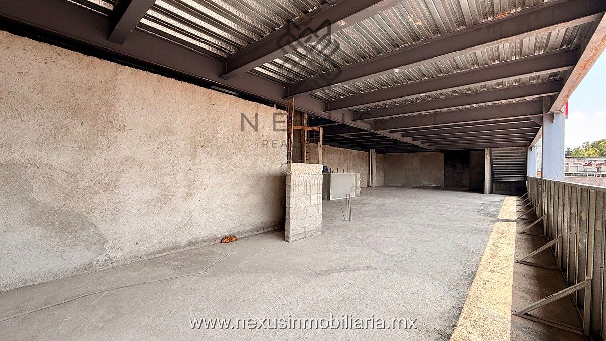 Retail Space in Ciudad Satélite, Naucalpan de Juárez, photo 14 of 20