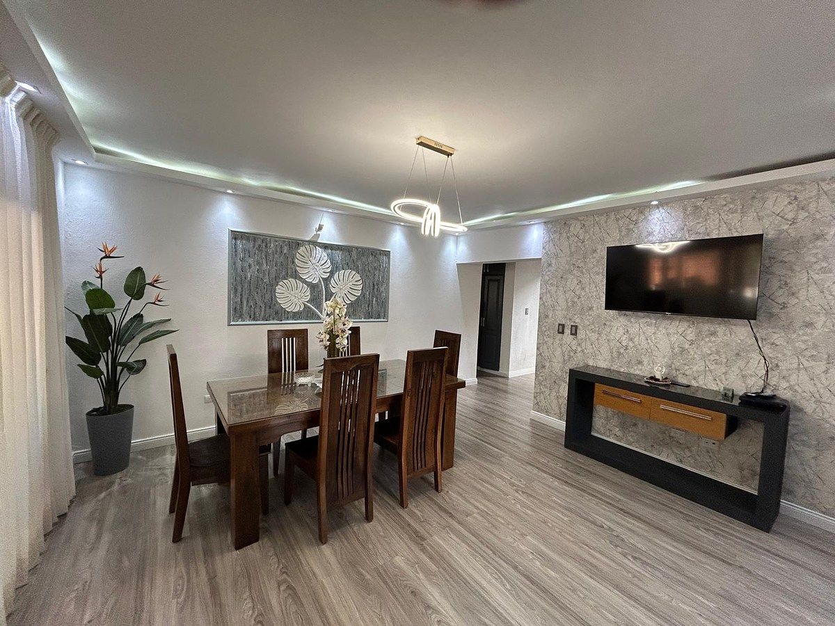 Villa en Santo Domingo Este, foto 3 de 16