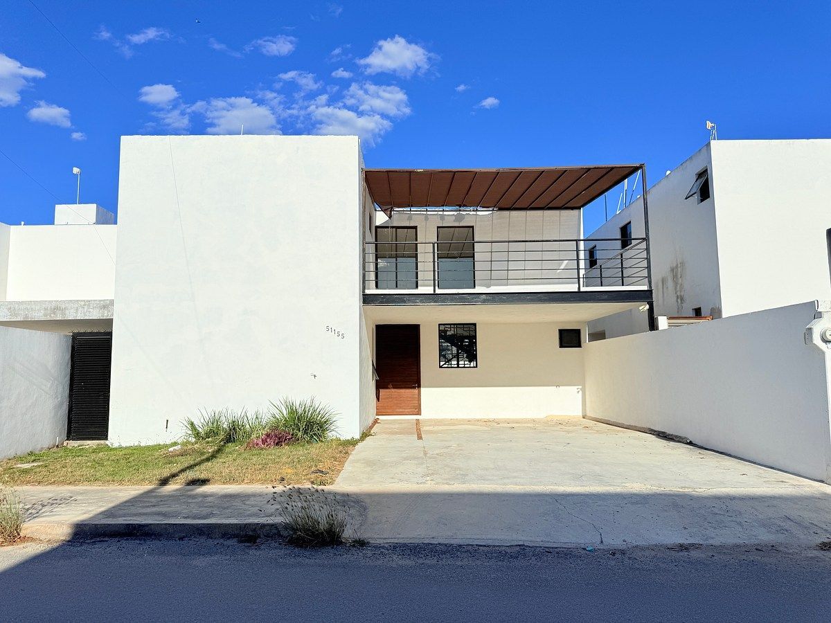 CASA À VENDA COM 3 QUARTOS EM BELLAVISTA DZITYA, foto 1 de 14