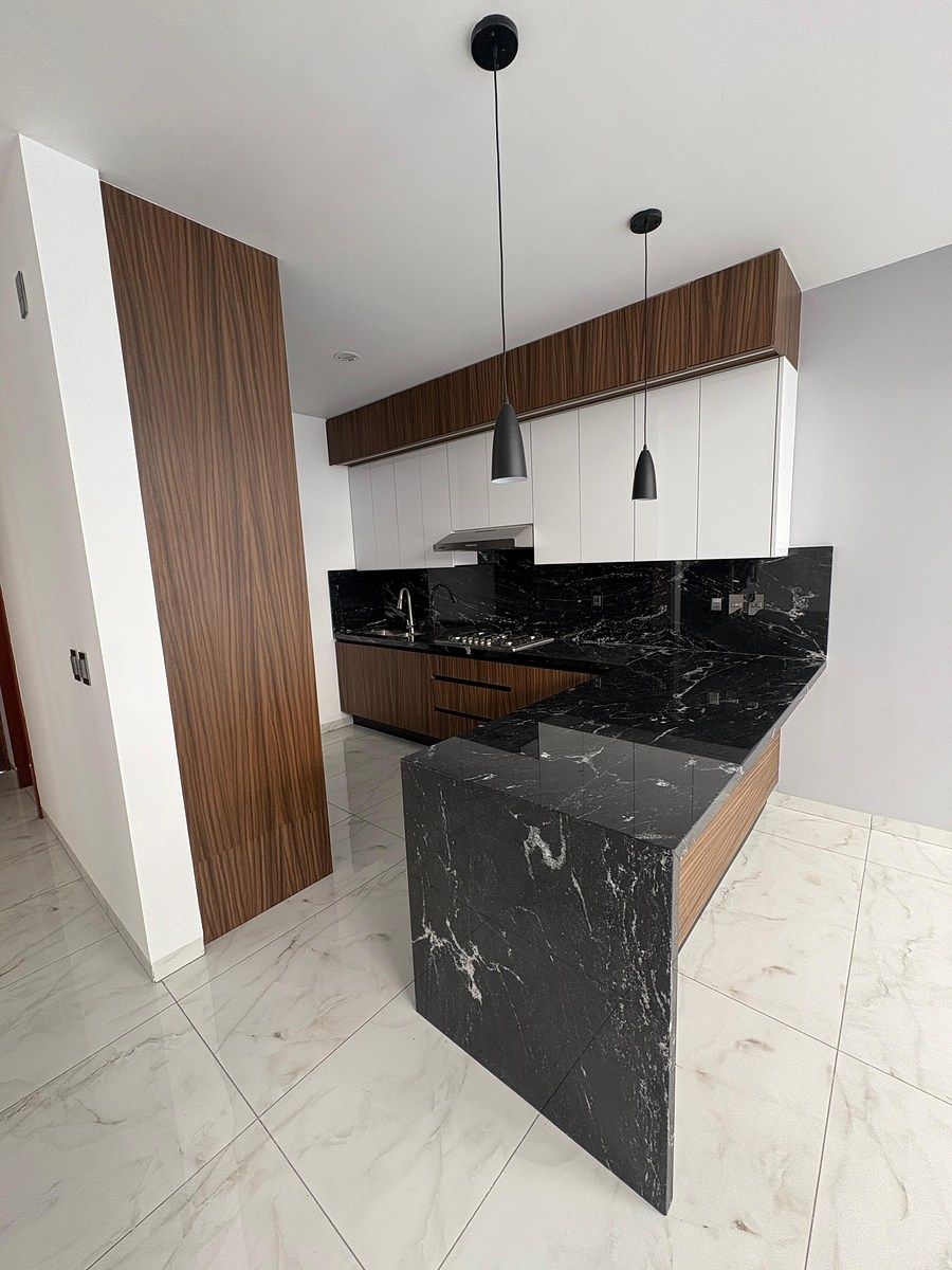 PONTEVEDRA CAPITAL NORTH|HOUSE FOR SALE, photo 1 of 21