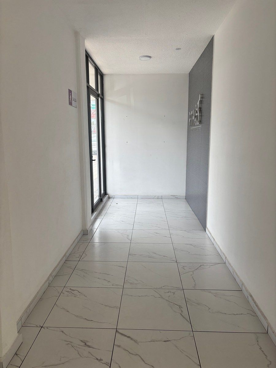 Local comercial en Lomas de Querétaro, Querétaro, foto 5 de 17