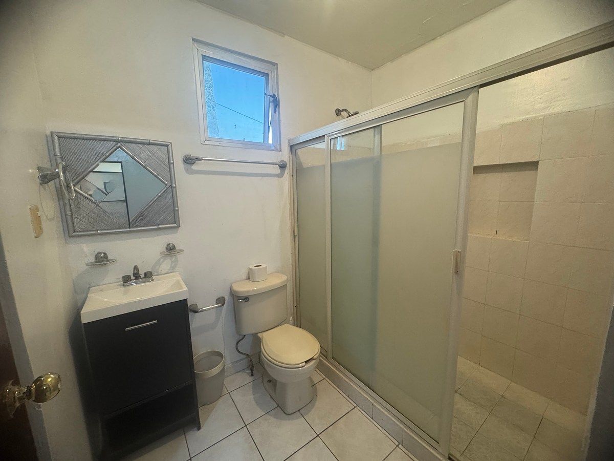 House in Mirador de la Silla, Guadalupe, photo 14 of 25