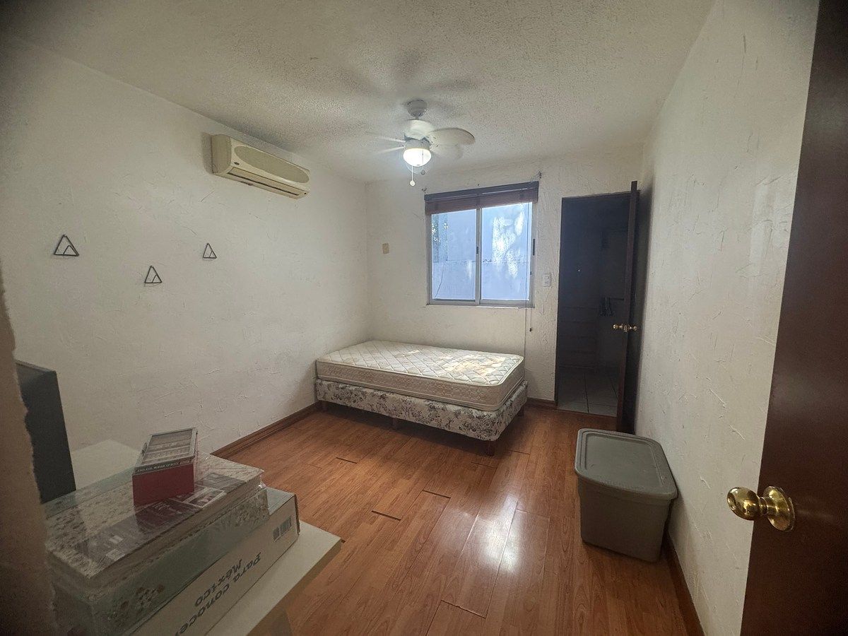 House in Mirador de la Silla, Guadalupe, photo 19 of 25