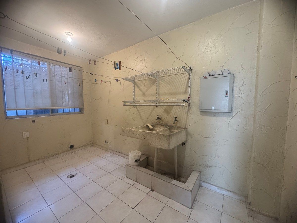 House in Mirador de la Silla, Guadalupe, photo 10 of 25