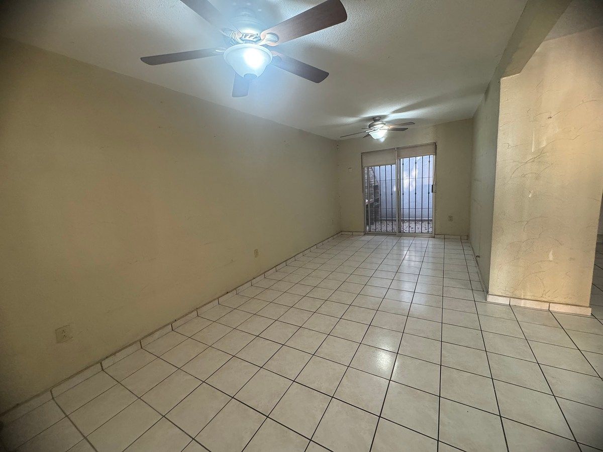 House in Mirador de la Silla, Guadalupe, photo 6 of 25