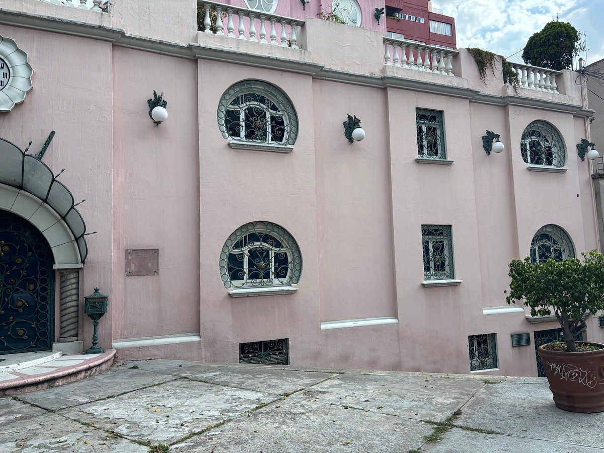 House with Commercial Use in Roma Sur, Cuauhtémoc, photo 2 of 44