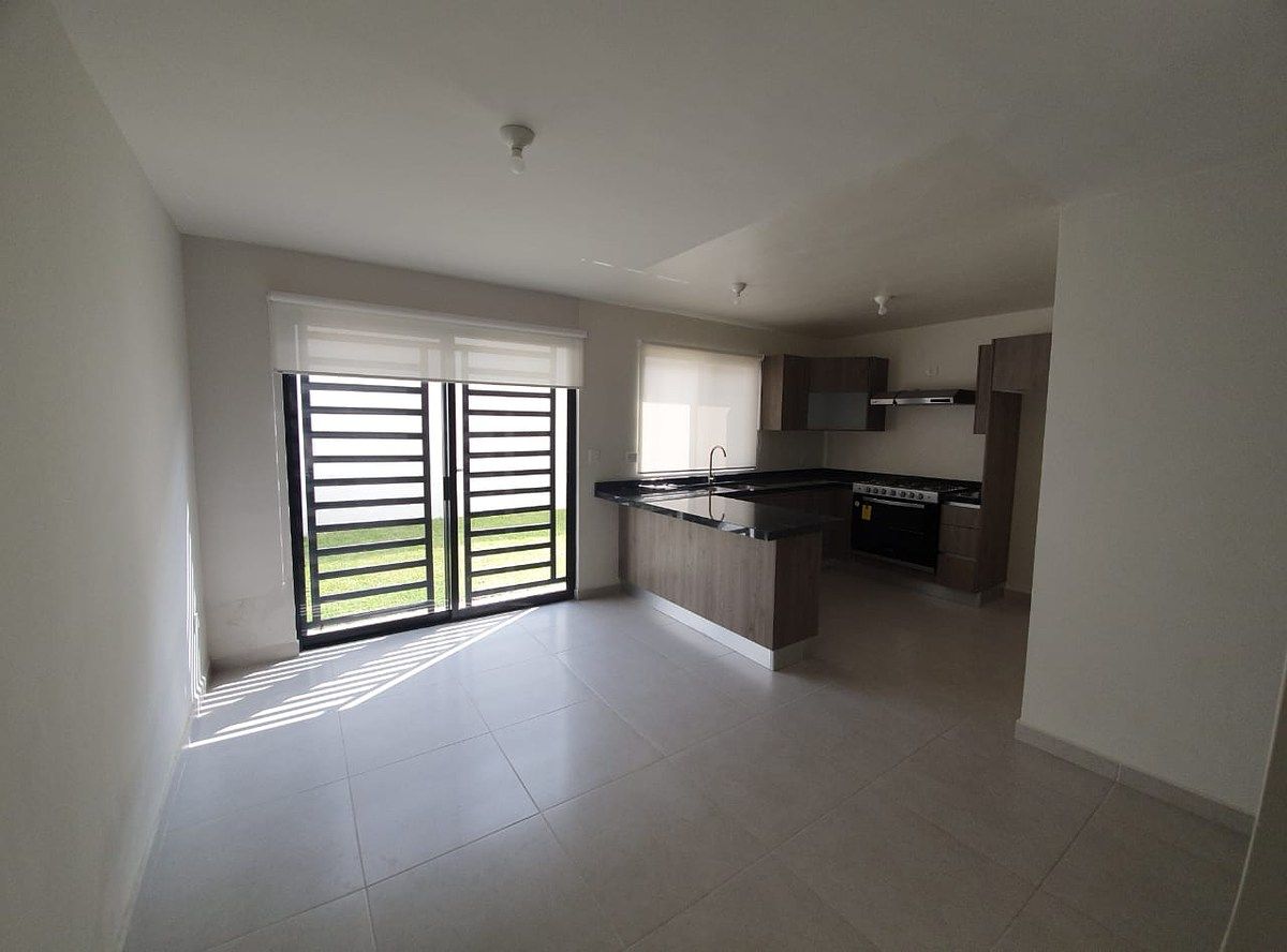Casa en condominio en Murano, García, foto 2 de 20
