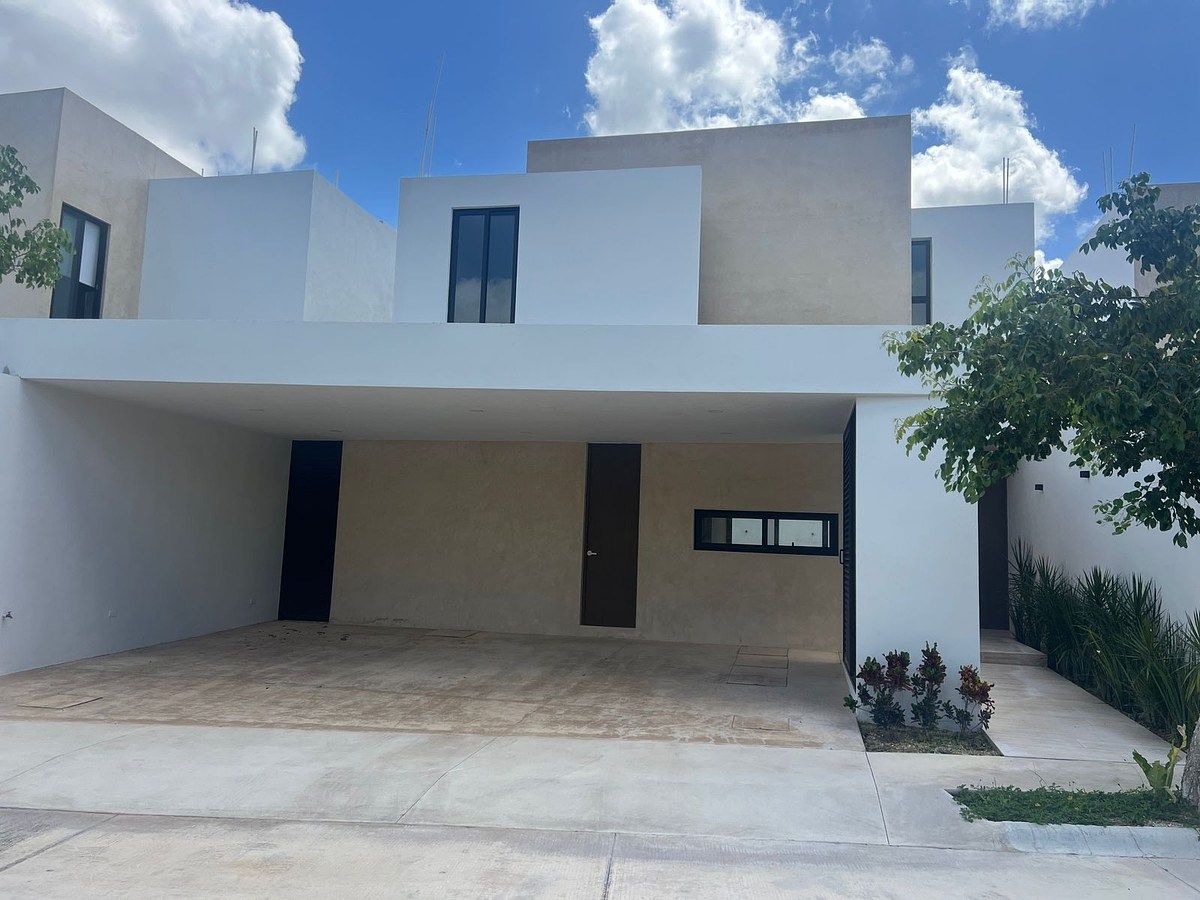 HOUSE FOR SALE IN MERIDA, YUCATAN IN MORAVIA, TEMOZON NTE, photo 1 of 26