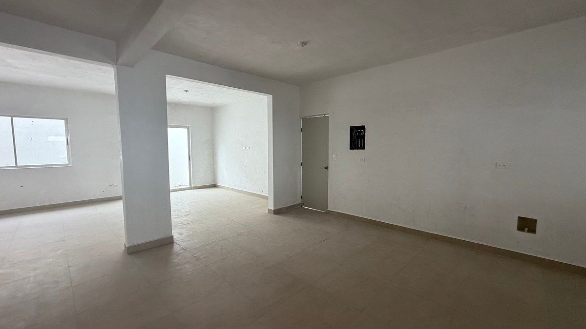 Casa en Cumbres del Valle, Monterrey, foto 3 de 16