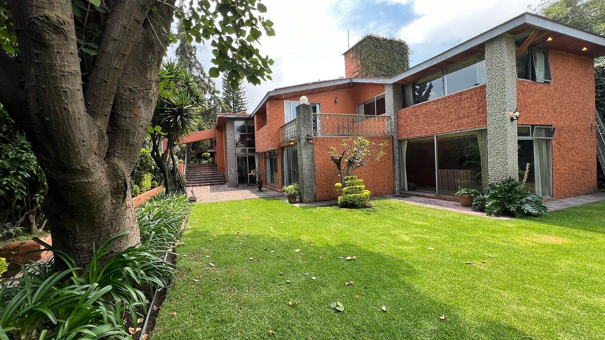 Espectacular Residencia en Jardines del Pedregal | 1,037 m², foto 1 de 34