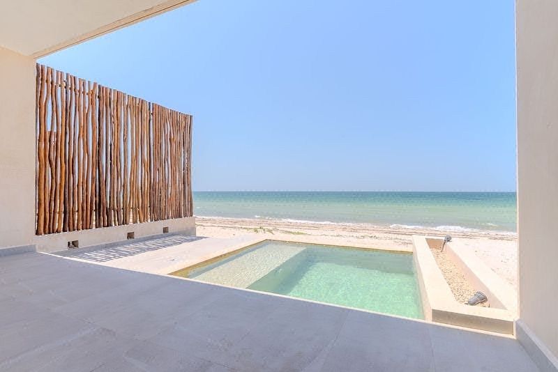 CASA TIPO VILLA DE 3 RECAMARAS FRENTE AL MAR DE TELCHAC, foto 1 de 12
